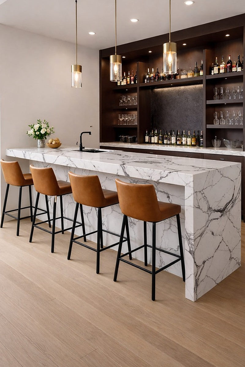 Bianco Venato Extra Printed Quartz countertops in a kitchen