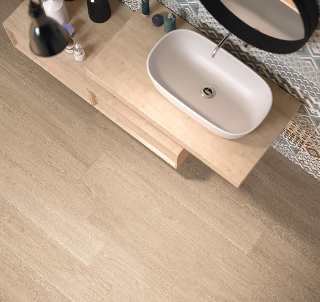 Nativo Miele wood-look porcelain tile floor detail