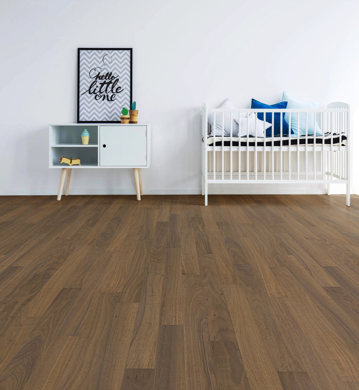 Ribadao Fra-Grance Myrrh engineered hardwood flooring room scene