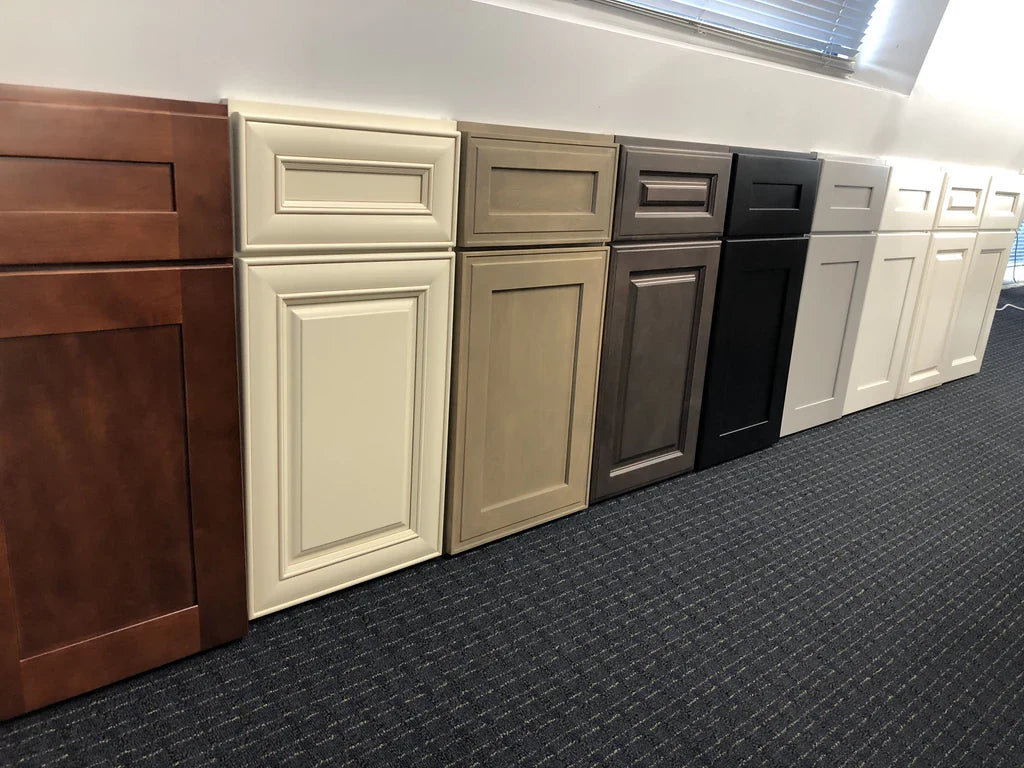 Sample Door - Ultimate Frameless - Cabinet Sales Center
